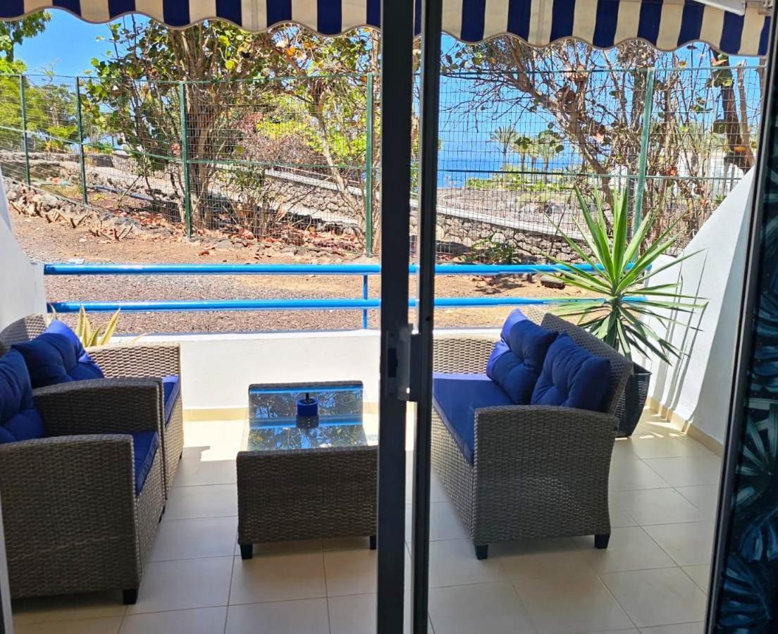 Blue Bay Paradise - Beach Front Apartment With Sea View Playa Paraiso  Dış mekan fotoğraf